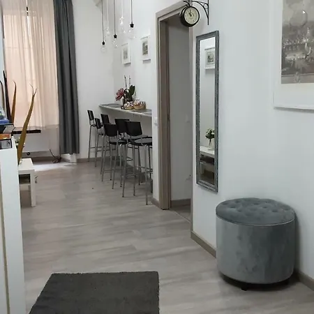 Konukevi The Shelter In