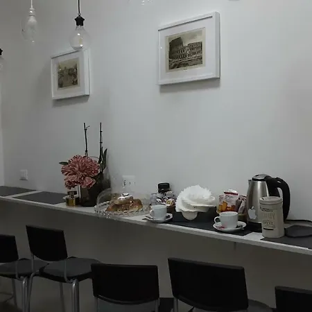 Konukevi The Shelter In Roma